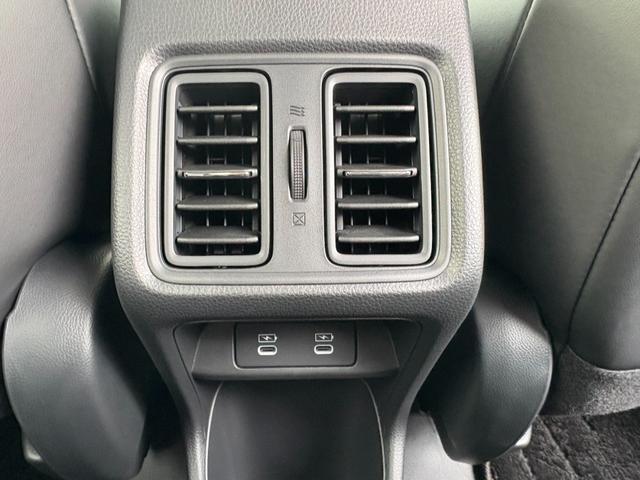 ヴェゼル e:HEVZ 当社デモカー ホンダセンシング オートクルーズコントロール レーンキープアシスト 衝突軽減ブレーキ ナビ ドラレコ ETC2.0 衝突回避支援ブレーキ機能 パノラミックビューモニター 1オナ スマキ(30枚目)