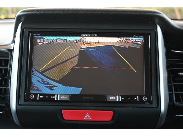 Ｎ－ＢＯＸカスタム ＧＳＳブラックスタイルパッケージ　カロッツェリアナビ　フルセグ　Ｒカメラ　ＥＴＣ　シートヒーター　アルミホイール　ＨＩＤライト　両側Ｐスライドドア　左右パワースライド　リアカメラ　ナビＴＶ　ＡＡＣ　ワンオーナー　パワステ　キーフリー（3枚目）