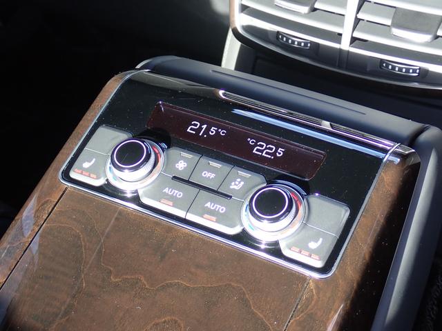 Ａ８ ４．０ＴＦＳＩクワトロ　後期型　黒革　マトリクスＬＥＤ　サラウンドビューカメラ　シートベンチレーション　ＡＣＣ　サイドアシスト　全席シートヒーター　メモリーパワーシート　ＢＯＳＥサウンド　スマートキー　純正２０インチＡＷ（39枚目）