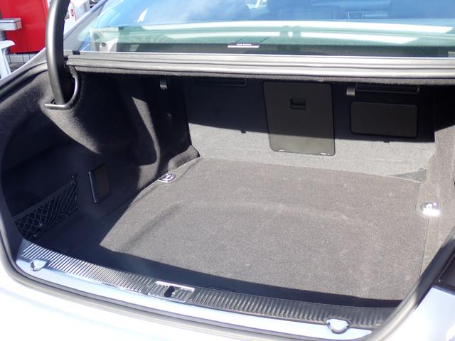 Ａ８ ４．０ＴＦＳＩクワトロ　後期型　黒革　マトリクスＬＥＤ　サラウンドビューカメラ　シートベンチレーション　ＡＣＣ　サイドアシスト　全席シートヒーター　メモリーパワーシート　ＢＯＳＥサウンド　スマートキー　純正２０インチＡＷ（41枚目）