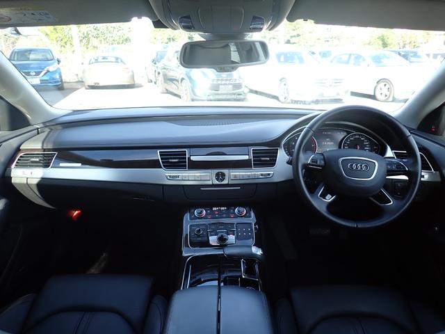 Ａ８ ４．０ＴＦＳＩクワトロ　後期型　黒革　マトリクスＬＥＤ　サラウンドビューカメラ　シートベンチレーション　ＡＣＣ　サイドアシスト　全席シートヒーター　メモリーパワーシート　ＢＯＳＥサウンド　スマートキー　純正２０インチＡＷ（50枚目）