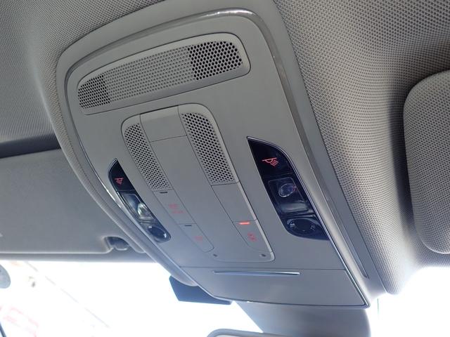 Ａ８ ４．０ＴＦＳＩクワトロ　後期型　黒革　マトリクスＬＥＤ　サラウンドビューカメラ　シートベンチレーション　ＡＣＣ　サイドアシスト　全席シートヒーター　メモリーパワーシート　ＢＯＳＥサウンド　スマートキー　純正２０インチＡＷ（57枚目）