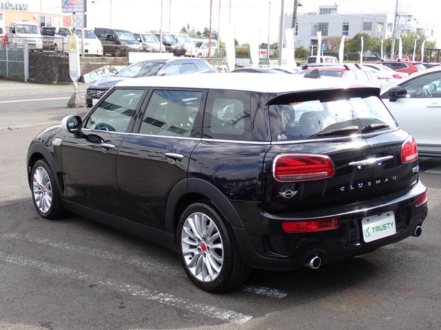 MINI クーパーSD クラブマン レザーラウンジ サテライトグレー 純正LCI用ユニオンジャックLEDテール ペッパーPKG ACC ヒーター付きメモリーパワーシート コンフォートアクセス HDDナビ バックカメラ ミラーETC(18枚目)