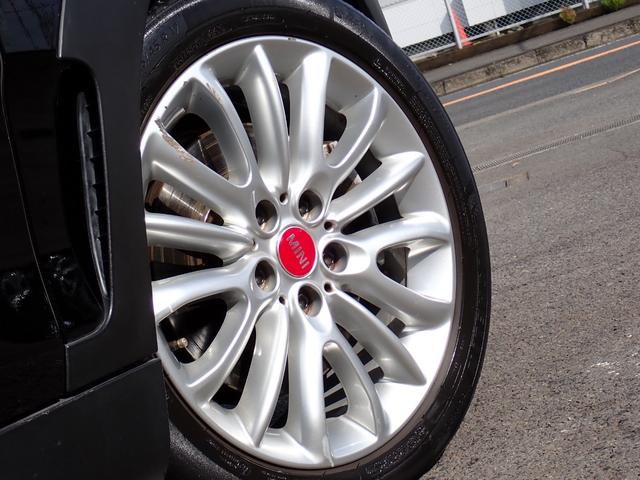 MINI クーパーSD クラブマン レザーラウンジ サテライトグレー 純正LCI用ユニオンジャックLEDテール ペッパーPKG ACC ヒーター付きメモリーパワーシート コンフォートアクセス HDDナビ バックカメラ ミラーETC(21枚目)