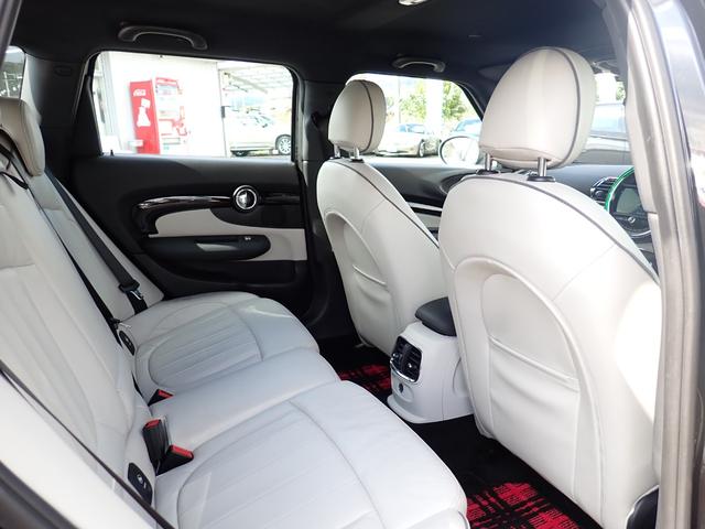 MINI クーパーSD クラブマン レザーラウンジ サテライトグレー 純正LCI用ユニオンジャックLEDテール ペッパーPKG ACC ヒーター付きメモリーパワーシート コンフォートアクセス HDDナビ バックカメラ ミラーETC(31枚目)