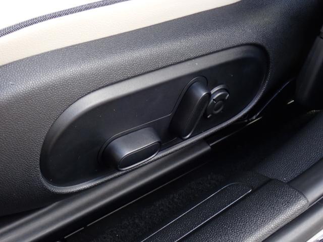 MINI クーパーSD クラブマン レザーラウンジ サテライトグレー 純正LCI用ユニオンジャックLEDテール ペッパーPKG ACC ヒーター付きメモリーパワーシート コンフォートアクセス HDDナビ バックカメラ ミラーETC(39枚目)