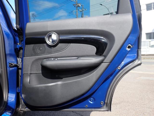 MINI クーパーD クラブマン ペッパーPKG PDC MINIエキサイトメント HDDナビ バックカメラ コンフォートアクセス クルーズコントロール ホワイトルーフ LEDヘッドライト ミラーETC マルチステア アイドリングS(30枚目)