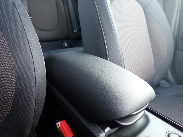 MINI クーパーD クラブマン ペッパーPKG PDC MINIエキサイトメント HDDナビ バックカメラ コンフォートアクセス クルーズコントロール ホワイトルーフ LEDヘッドライト ミラーETC マルチステア アイドリングS(56枚目)