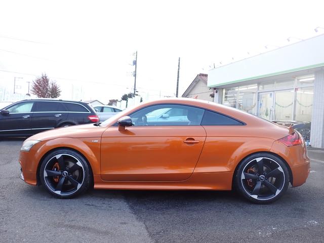 ＴＴクーペ １．８ＴＦＳＩ　Ｓラインコンペティション　後期最終モデル　１１０台限定車　純正１９インチＡＷ　２４ｙ製造アドバンスポーツ装着　固定式Ｒスポイラー　前後ドラレコ　レーザー探知機　社外ＳＤナビ　フルセグＴＶ　バックカメラ　ＥＴＣ２．０　Ｒフィルム（12枚目）