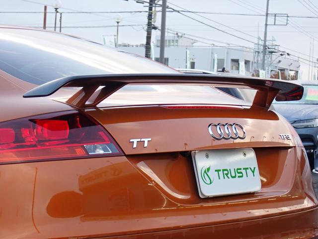 ＴＴクーペ １．８ＴＦＳＩ　Ｓラインコンペティション　後期最終モデル　１１０台限定車　純正１９インチＡＷ　２４ｙ製造アドバンスポーツ装着　固定式Ｒスポイラー　前後ドラレコ　レーザー探知機　社外ＳＤナビ　フルセグＴＶ　バックカメラ　ＥＴＣ２．０　Ｒフィルム（22枚目）