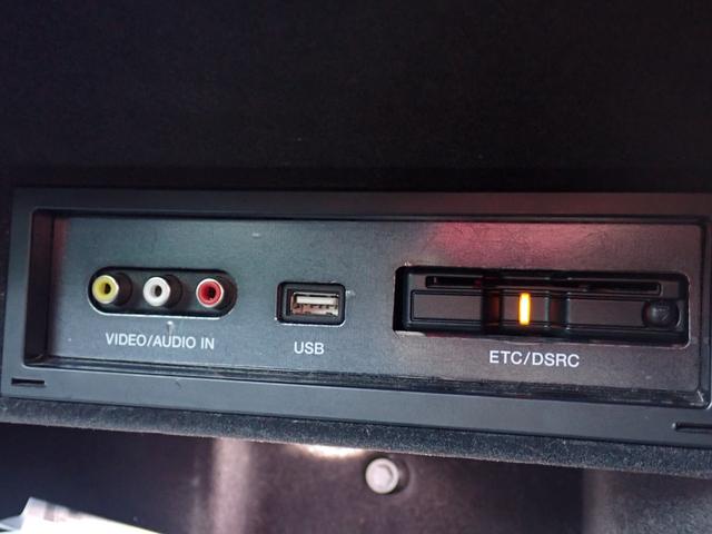 ＴＴクーペ １．８ＴＦＳＩ　Ｓラインコンペティション　後期最終モデル　１１０台限定車　純正１９インチＡＷ　２４ｙ製造アドバンスポーツ装着　固定式Ｒスポイラー　前後ドラレコ　レーザー探知機　社外ＳＤナビ　フルセグＴＶ　バックカメラ　ＥＴＣ２．０　Ｒフィルム（61枚目）