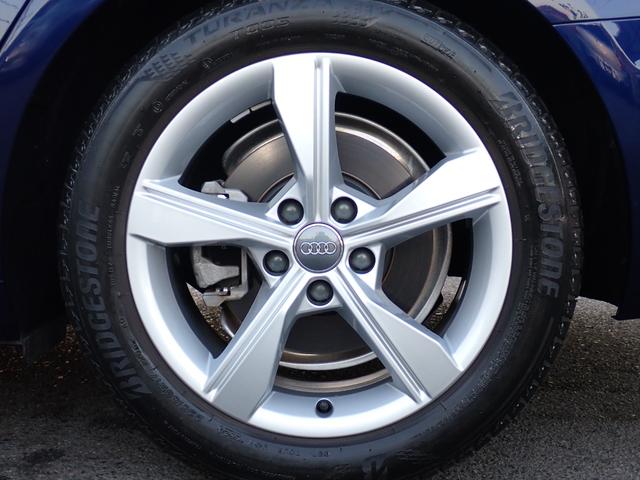 Ａ４ ３５ＴＦＳＩアドバンスド　ラグジュアリーＰＫＧ　アイボリー革　マトリクスＬＥＤ　パークアシストＰＫＧ　３６０℃　バーチャルＣＰ　ワイヤレスチャージ　前後ドラレコ　ヒーター付きメモリーパワーシート　ＭＭＩナビ　ＥＴＣ２．０（13枚目）