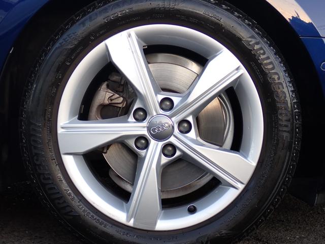 Ａ４ ３５ＴＦＳＩアドバンスド　ラグジュアリーＰＫＧ　アイボリー革　マトリクスＬＥＤ　パークアシストＰＫＧ　３６０℃　バーチャルＣＰ　ワイヤレスチャージ　前後ドラレコ　ヒーター付きメモリーパワーシート　ＭＭＩナビ　ＥＴＣ２．０（20枚目）