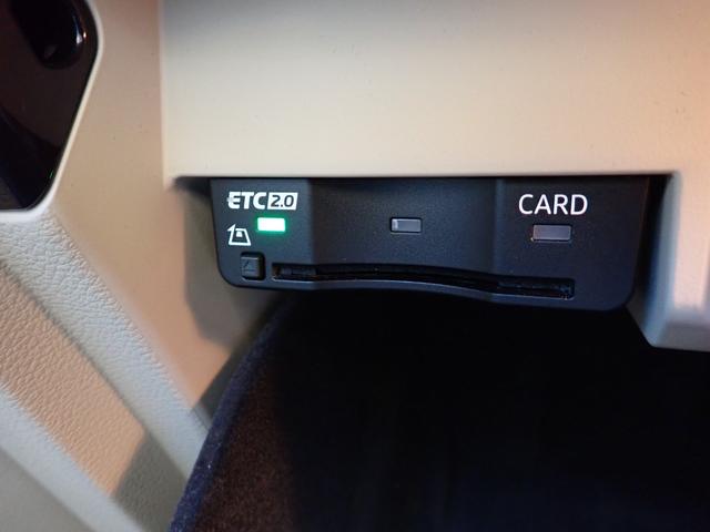 Ａ４ ３５ＴＦＳＩアドバンスド　ラグジュアリーＰＫＧ　アイボリー革　マトリクスＬＥＤ　パークアシストＰＫＧ　３６０℃　バーチャルＣＰ　ワイヤレスチャージ　前後ドラレコ　ヒーター付きメモリーパワーシート　ＭＭＩナビ　ＥＴＣ２．０（59枚目）