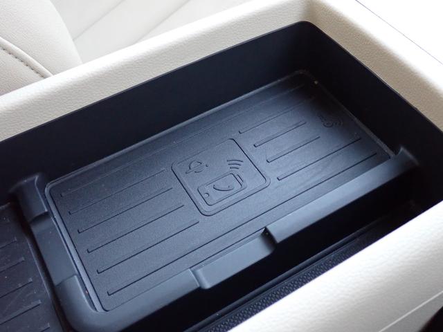 Ａ４ ３５ＴＦＳＩアドバンスド　ラグジュアリーＰＫＧ　アイボリー革　マトリクスＬＥＤ　パークアシストＰＫＧ　３６０℃　バーチャルＣＰ　ワイヤレスチャージ　前後ドラレコ　ヒーター付きメモリーパワーシート　ＭＭＩナビ　ＥＴＣ２．０（74枚目）