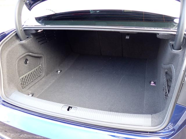 A4 45TFSIクワトロスポーツ ラグジュアリーPKG アシスタンスPKG バーチャルCP ブラックパーシャルレザー 前後ドラレコ 純正18インチAW(23y製造ヨコハマタイヤ)360℃ パークアシスト MMIナビ フルセグTV 禁煙(38枚目)