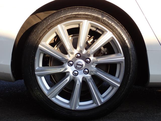 Ｖ９０ Ｔ６　ＡＷＤ　インスクリプション　クライメートＰＫＧ　黒革　パークパイロット　前後ドラレコ　マッサージ機能付きシートベンチレーション　全席シートヒーター　ステアリングヒーター　カープレイ　サラウンドビューカメラ　フルセグＴＶ　ＥＴＣ（21枚目）