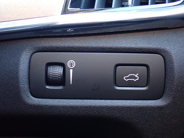 Ｖ９０ Ｔ６　ＡＷＤ　インスクリプション　クライメートＰＫＧ　黒革　パークパイロット　前後ドラレコ　マッサージ機能付きシートベンチレーション　全席シートヒーター　ステアリングヒーター　カープレイ　サラウンドビューカメラ　フルセグＴＶ　ＥＴＣ（57枚目）