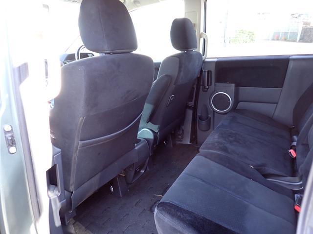 デリカＤ：５ Ｇ　ナビパッケージ　弊社下取　１オーナー　整備記録簿１２枚　３列シート　８人乗り　２３ｙ製造ヨコハマタイヤ　前後ドラレコ　左パワースライド　フロント＆バックカメラ　ＥＴＣ　スマートキー　マルチステア　ＨＩＤ　ドアバイザー（38枚目）