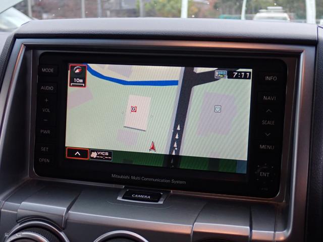 デリカＤ：５ Ｇ　ナビパッケージ　弊社下取　１オーナー　整備記録簿１２枚　３列シート　８人乗り　２３ｙ製造ヨコハマタイヤ　前後ドラレコ　左パワースライド　フロント＆バックカメラ　ＥＴＣ　スマートキー　マルチステア　ＨＩＤ　ドアバイザー（46枚目）