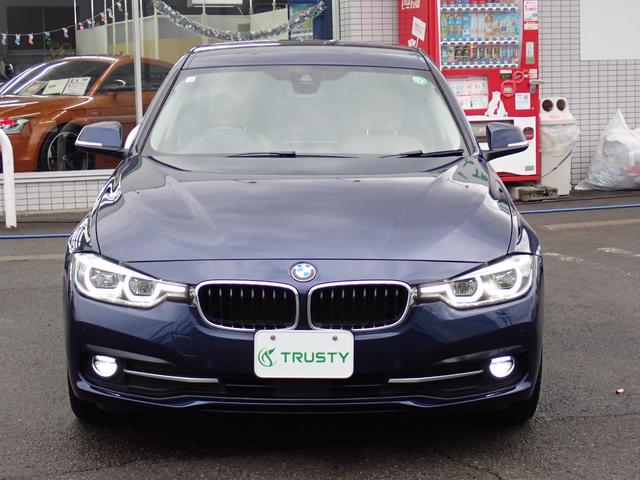 ３シリーズ ３２０ｉ　スポーツ　後期型　フルセグＴＶ　ＨＵＤ　３６０℃　オイスター革　ＡＣＣ　インテリジェントＳ　レーンチェンジＷ　純正ＯＰ１８インチＡＷ（２３ｙ製造ヨコハマタイヤ）ヒーター付メモリーパワーシート　ＬＥＤヘッドライト（15枚目）