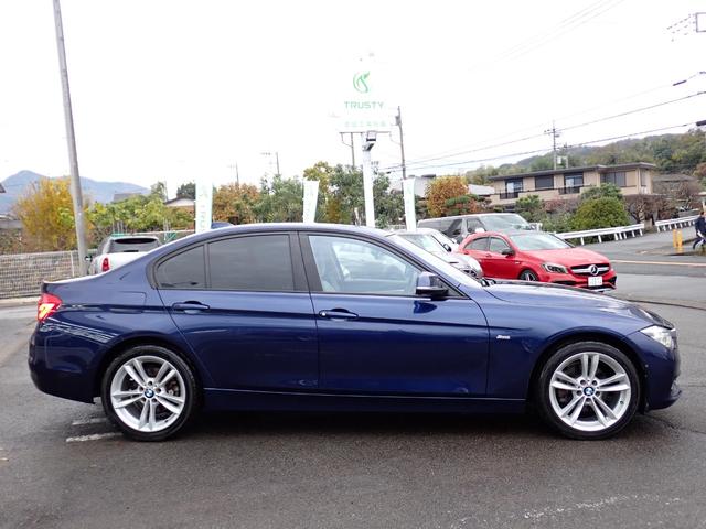 ３シリーズ ３２０ｉ　スポーツ　後期型　フルセグＴＶ　ＨＵＤ　３６０℃　オイスター革　ＡＣＣ　インテリジェントＳ　レーンチェンジＷ　純正ＯＰ１８インチＡＷ（２３ｙ製造ヨコハマタイヤ）ヒーター付メモリーパワーシート　ＬＥＤヘッドライト（17枚目）