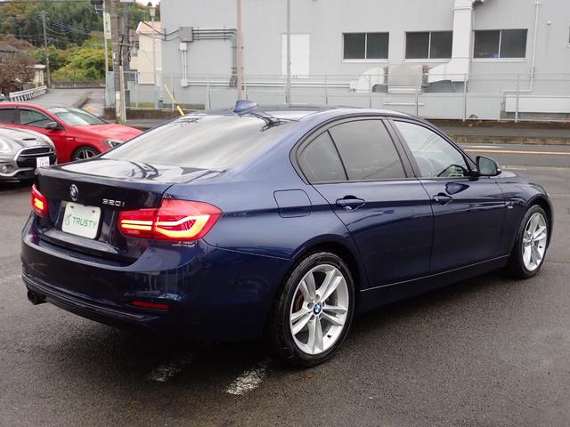 ３シリーズ ３２０ｉ　スポーツ　後期型　フルセグＴＶ　ＨＵＤ　３６０℃　オイスター革　ＡＣＣ　インテリジェントＳ　レーンチェンジＷ　純正ＯＰ１８インチＡＷ（２３ｙ製造ヨコハマタイヤ）ヒーター付メモリーパワーシート　ＬＥＤヘッドライト（20枚目）