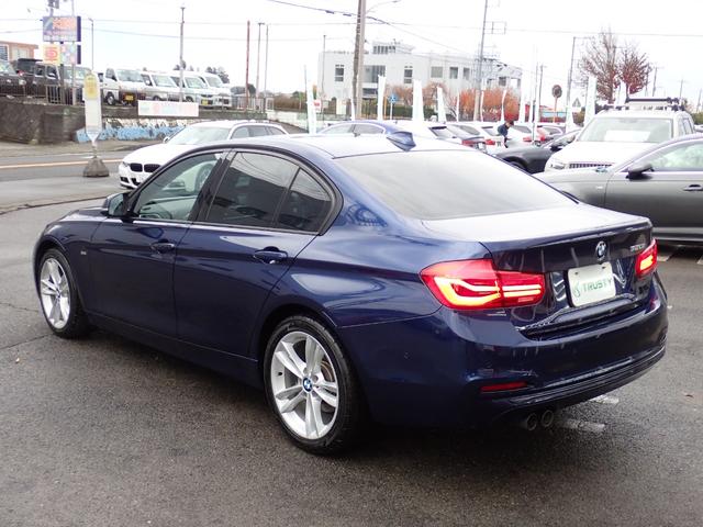 ３シリーズ ３２０ｉ　スポーツ　後期型　フルセグＴＶ　ＨＵＤ　３６０℃　オイスター革　ＡＣＣ　インテリジェントＳ　レーンチェンジＷ　純正ＯＰ１８インチＡＷ（２３ｙ製造ヨコハマタイヤ）ヒーター付メモリーパワーシート　ＬＥＤヘッドライト（21枚目）