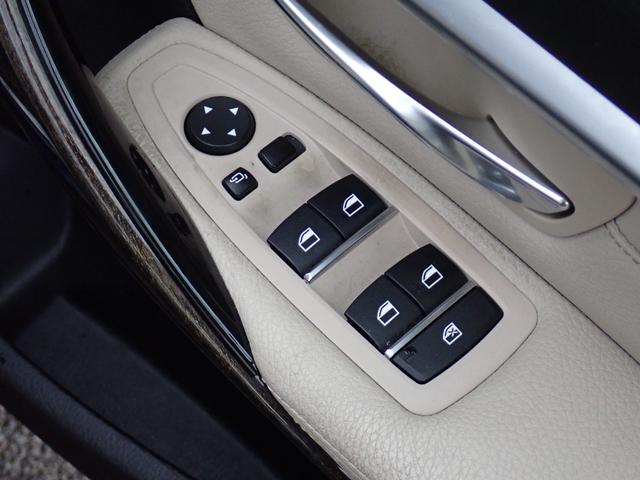 ３シリーズ ３２０ｉ　スポーツ　後期型　フルセグＴＶ　ＨＵＤ　３６０℃　オイスター革　ＡＣＣ　インテリジェントＳ　レーンチェンジＷ　純正ＯＰ１８インチＡＷ（２３ｙ製造ヨコハマタイヤ）ヒーター付メモリーパワーシート　ＬＥＤヘッドライト（30枚目）