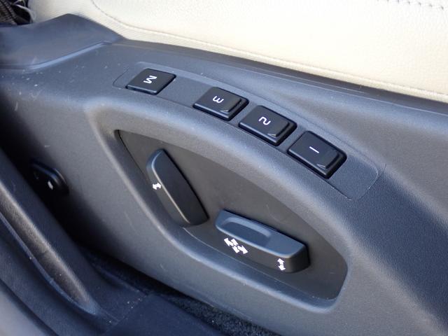 Ｖ６０ Ｄ４　タック　後期型　最終モデル　インテリセーフ　アイボリー革　スマートキー　ヒーター付メモリーパワーシート　バックカメラ　Ｒパークセンサー　マルチステア　パドルシフト　ＥＴＣ２．０　Ｒ７年４月ディーラー整備済（29枚目）