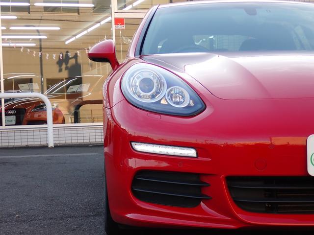 パナメーラ エディション　特別仕様車　後期型　スポーツクロノＰＫＧ　トップビューカメラ　サイドアシスト　ターボＩＩ１９インチブラックＡＷ　黒革　ヒーター付メモリーパワーシート　純正ナビ　ＴＶ　Ｆドラレコ　ＧＰＳレーダー　ＥＴＣ（16枚目）