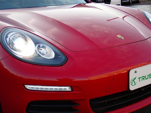 パナメーラ エディション　特別仕様車　後期型　スポーツクロノＰＫＧ　トップビューカメラ　サイドアシスト　ターボＩＩ１９インチブラックＡＷ　黒革　ヒーター付メモリーパワーシート　純正ナビ　ＴＶ　Ｆドラレコ　ＧＰＳレーダー　ＥＴＣ（28枚目）