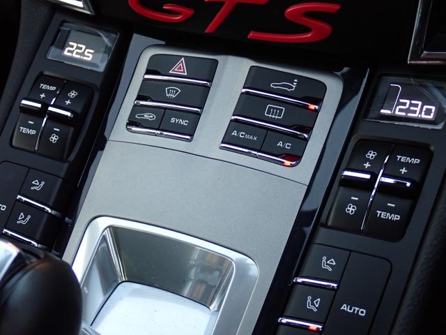 パナメーラ エディション　特別仕様車　後期型　スポーツクロノＰＫＧ　トップビューカメラ　サイドアシスト　ターボＩＩ１９インチブラックＡＷ　黒革　ヒーター付メモリーパワーシート　純正ナビ　ＴＶ　Ｆドラレコ　ＧＰＳレーダー　ＥＴＣ（77枚目）