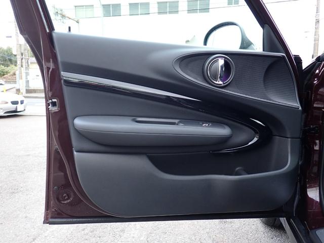 MINI クーパーS クラブマン フルセグTV ペッパーPKG インターフェイスKIT MINIドライビングモード MINIエキサイトメント コンフォートアクセス クルーズコントロール 純正17インチAW(22y製造タイヤ装着)ETC(32枚目)