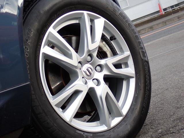 VOLVO XC60 T5 AWD MOMENTUM