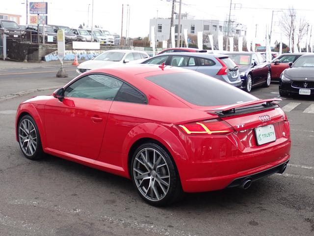 ＴＴクーペ ２．０ＴＦＳＩ　クワトロ　Ｂ＆Ｏサウンド　レザーＰＫＧ　茶革　バーチャルＣＰ　社外１９インチＡＷ　ＬＥＤライト　Ｆドラレコ　スマートキー　ヒーター付きパワーシート　ＥＴＣ２．０　前後パークセンサー　クルコン　パドルシフト（20枚目）