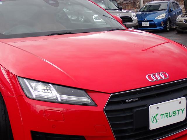 ＴＴクーペ ２．０ＴＦＳＩ　クワトロ　Ｂ＆Ｏサウンド　レザーＰＫＧ　茶革　バーチャルＣＰ　社外１９インチＡＷ　ＬＥＤライト　Ｆドラレコ　スマートキー　ヒーター付きパワーシート　ＥＴＣ２．０　前後パークセンサー　クルコン　パドルシフト（24枚目）