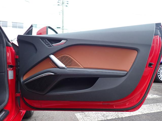 ＴＴクーペ ２．０ＴＦＳＩ　クワトロ　Ｂ＆Ｏサウンド　レザーＰＫＧ　茶革　バーチャルＣＰ　社外１９インチＡＷ　ＬＥＤライト　Ｆドラレコ　スマートキー　ヒーター付きパワーシート　ＥＴＣ２．０　前後パークセンサー　クルコン　パドルシフト（27枚目）