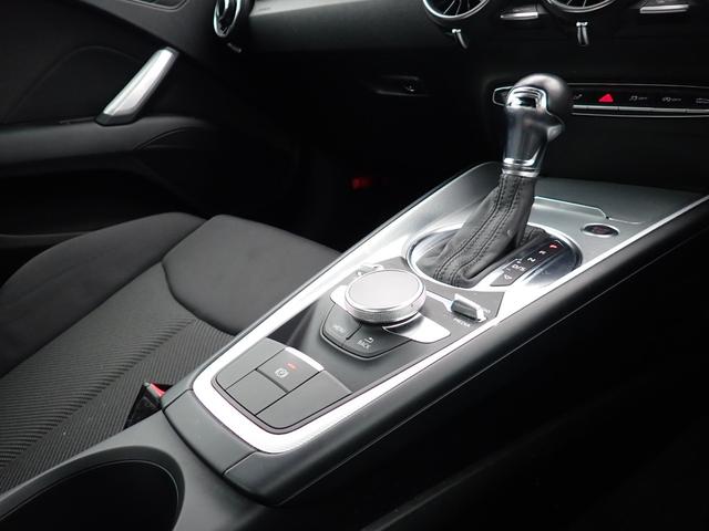 �S�Ԏ�����󂯕t���Ă���܂��I���O�ɂ��A�����������܂����珀�����Ă��҂����Ă���܂��I