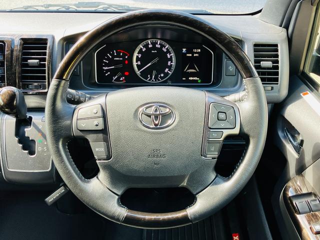 ハイエースバン スーパーGL ダークプライムII 2列シート2/5人乗 セーフティセンス LEDヘッドランプ 両側パワースライドドア デジタルインナーミラー パノラミックビューモニター ナビ 地デジTV ドラレコ前後 ETC ブラック天井 社外AW(7枚目)