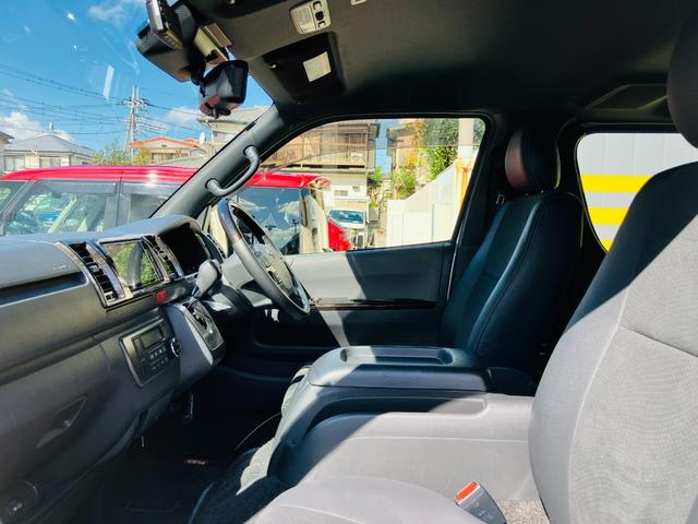 ハイエースバン スーパーGL ダークプライムII 2列シート2/5人乗 セーフティセンス LEDヘッドランプ 両側パワースライドドア デジタルインナーミラー パノラミックビューモニター ナビ 地デジTV ドラレコ前後 ETC ブラック天井 社外AW(53枚目)