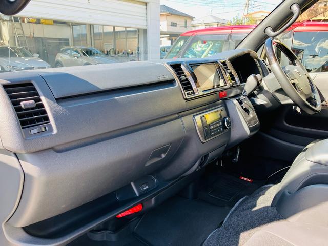 ハイエースバン スーパーGL ダークプライムII 2列シート2/5人乗 セーフティセンス LEDヘッドランプ 両側パワースライドドア デジタルインナーミラー パノラミックビューモニター ナビ 地デジTV ドラレコ前後 ETC ブラック天井 社外AW(57枚目)