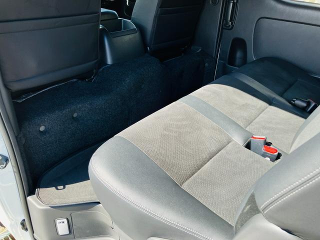 ハイエースバン スーパーGL ダークプライムII 2列シート2/5人乗 セーフティセンス LEDヘッドランプ 両側パワースライドドア デジタルインナーミラー パノラミックビューモニター ナビ 地デジTV ドラレコ前後 ETC ブラック天井 社外AW(64枚目)