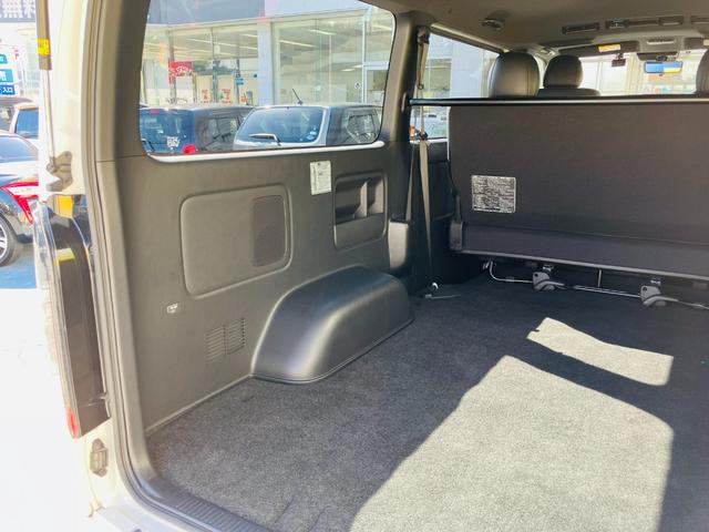 ハイエースバン スーパーGL ダークプライムII 2列シート2/5人乗 セーフティセンス LEDヘッドランプ 両側パワースライドドア デジタルインナーミラー パノラミックビューモニター ナビ 地デジTV ドラレコ前後 ETC ブラック天井 社外AW(74枚目)