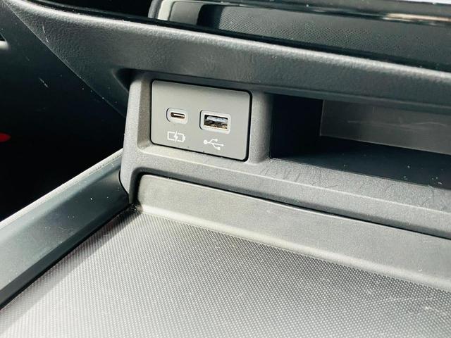 NX NX350h バージョンL セーフティシステムプラス 3眼フルLEDヘッドランプ  クライメイトコンシェルジュ 黒革シート 14インチディスプレイオーディオプラス ナビ パノラミックビューモニター ドラレコ 18インチAW(12枚目)