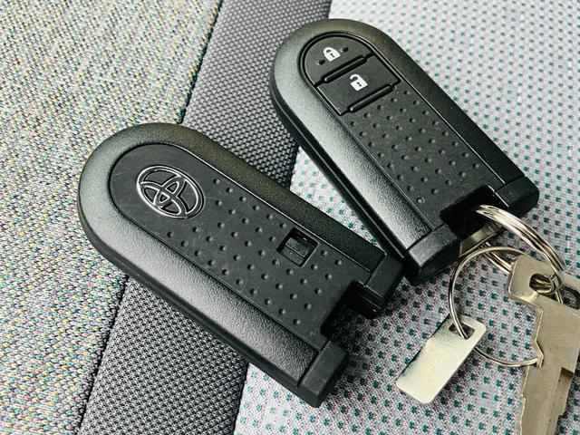 パッソ X Lパッケージ スマートアシスト3 LEDヘッドランプ サイド/カーテンエアバック 純正SDナビ 地デジTV パノラミックビューモニター ドラレコ前後 ETC オートエアコン スマートキー(16枚目)