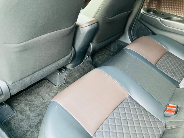 C-HR G セーフティセンス LEDヘッドランプ LEDフロントフォグランプ ナビ 地デジTV バックカメラ ドラレコ ETC 18インチAW ナノイー付オートエアコン 快適温熱シート スマートキー(64枚目)