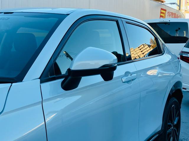 （株）千葉マツダ　カーセブン柏６号店　千葉県流山市松ヶ丘３−２９２　無料電話００７８−６０４８−６８９０　ＴＥＬ０４−７１９９−７１８８　営業時間：１０：００〜１８：００　定休日：毎週火曜日・水曜日他