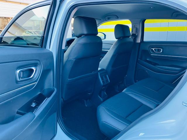 （株）千葉マツダ　カーセブン柏６号店　千葉県流山市松ヶ丘３−２９２　無料電話００７８−６０４８−６８９０　ＴＥＬ０４−７１９９−７１８８　営業時間：１０：００〜１８：００　定休日：毎週火曜日・水曜日他