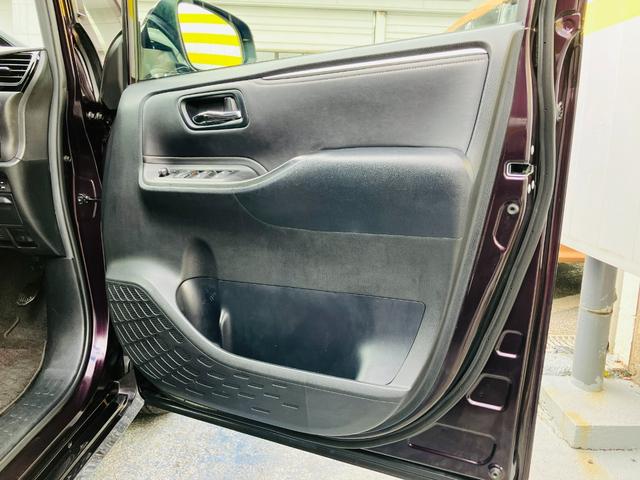 エスクァイア Gi 7人乗 クルーズコントロール LEDヘッドランプ オートマチックハイビーム 両側電動スライドドア ナビ TV バックカメラ ETC シートヒーター リアクーラー スマートキー 黒合皮シート(34枚目)